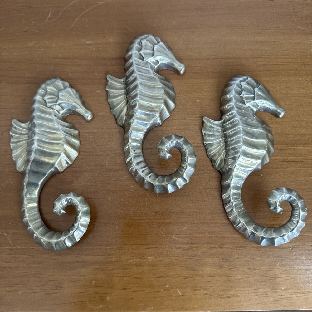 3 Vtg‎ Brass Seahorse Wall Hook Hangers Nautical Coastal Decor Beach House